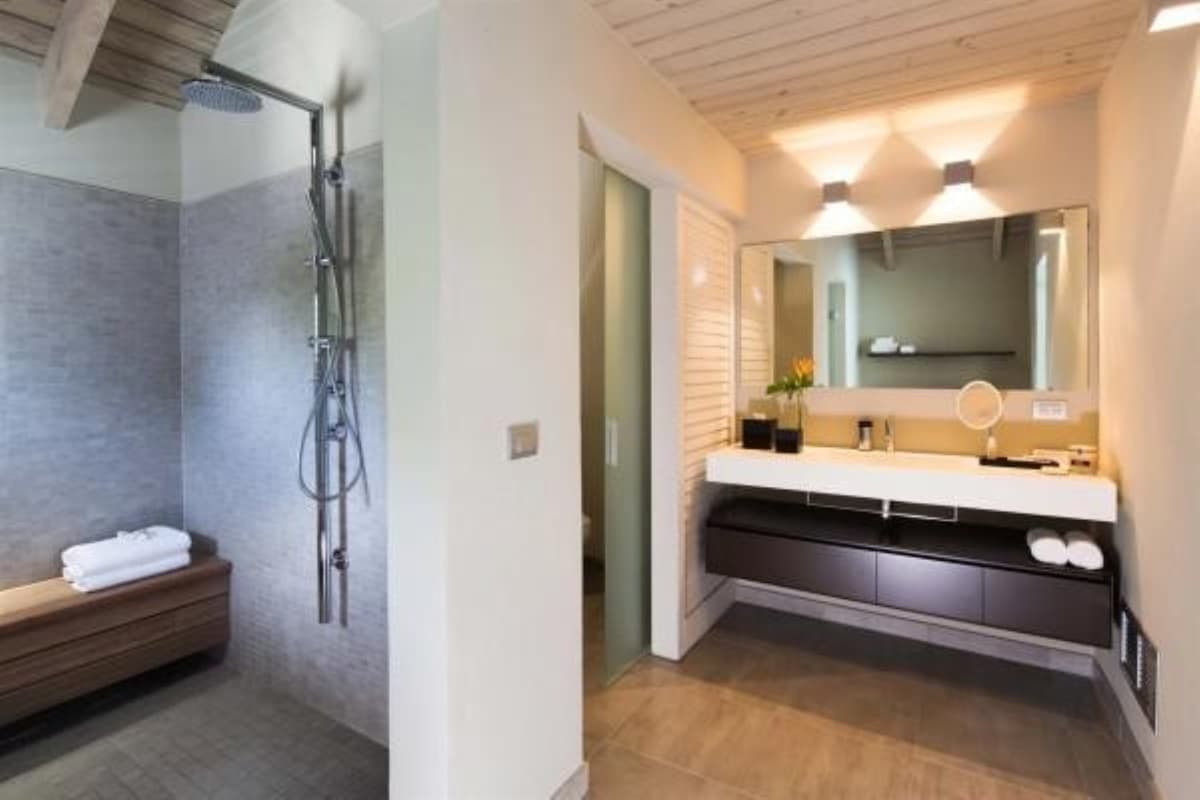 Beautiful 3 BR Villa on the hillside of Vitet — image 1